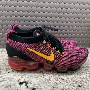 Vapormax Nike Shoes, Women’s 10.5
